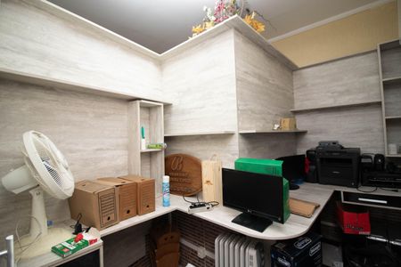 Casa à venda com 539m², 4 quartos e 4 vagasEscritório