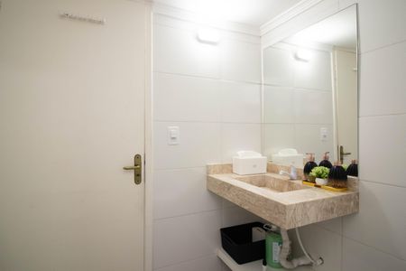 Casa à venda com 539m², 4 quartos e 4 vagasBanheiro Social - Escritório