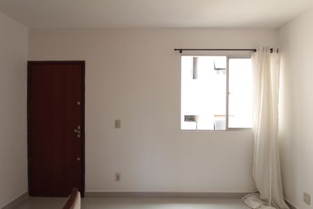 Sala de apartamento para alugar com 2 quartos, 50m² em Castelo, Belo Horizonte