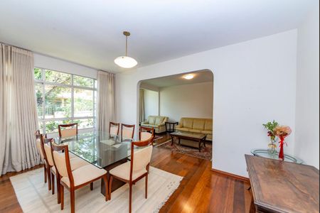 Apartamento à venda com 160m², 4 quartos e 3 vagas Apartamento à venda com 160m², 4 quartos e 3 vagasSala 2