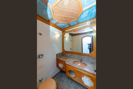 Apartamento à venda com 160m², 4 quartos e 3 vagas Apartamento à venda com 160m², 4 quartos e 3 vagasLavabo