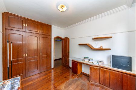 Apartamento à venda com 160m², 4 quartos e 3 vagas Apartamento à venda com 160m², 4 quartos e 3 vagasQuarto 3