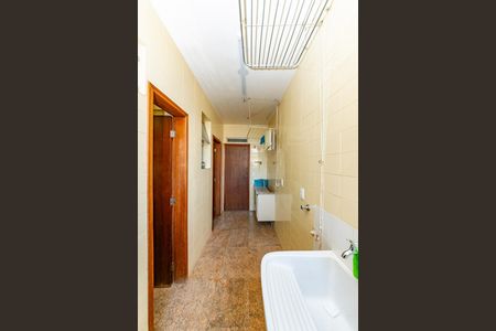 Apartamento à venda com 160m², 4 quartos e 3 vagas Apartamento à venda com 160m², 4 quartos e 3 vagasÁrea de Serviço