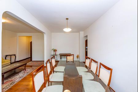 Apartamento à venda com 160m², 4 quartos e 3 vagas Apartamento à venda com 160m², 4 quartos e 3 vagasSala 2