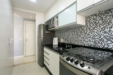 Apartamento à venda com 54m², 2 quartos e 1 vagaCozinha