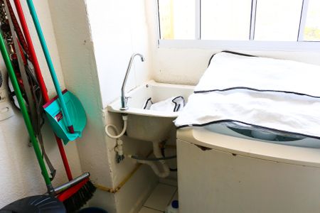 Apartamento para alugar com 40m², 2 quartos e 1 vagaÁrea de Serviço