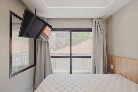 Quarto de kitnet/studio para alugar com 1 quarto, 26m² em Pinheiros, São Paulo