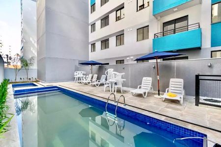 Apartamento para alugar com 25m², 1 quarto e sem vaga Apartamento para alugar com 25m², 1 quarto e sem vagaÁrea comum - Piscina