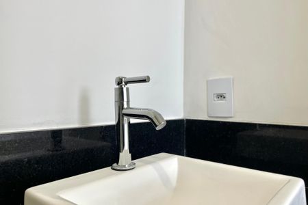 Apartamento para alugar com 25m², 1 quarto e sem vaga Apartamento para alugar com 25m², 1 quarto e sem vagaBanheiro da Suíte