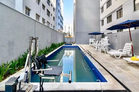 Apartamento para alugar com 25m², 1 quarto e sem vaga Apartamento para alugar com 25m², 1 quarto e sem vagaÁrea comum - Piscina