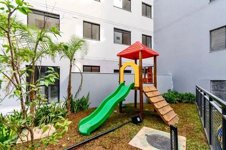 Apartamento para alugar com 25m², 1 quarto e sem vaga Apartamento para alugar com 25m², 1 quarto e sem vagaÁrea comum - Playground