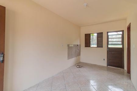 Casa de condomínio para alugar com 37m², 1 quarto e 1 vagaSala