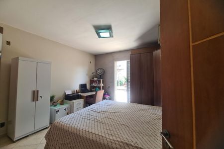 Casa à venda com 130m², 3 quartos e 2 vagas