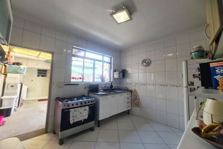 Casa à venda com 130m², 3 quartos e 2 vagas