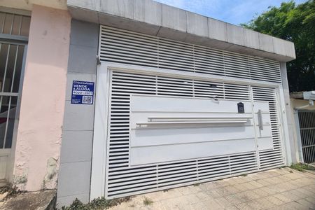 Casa à venda com 130m², 3 quartos e 2 vagas