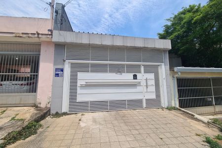Casa à venda com 130m², 3 quartos e 2 vagas