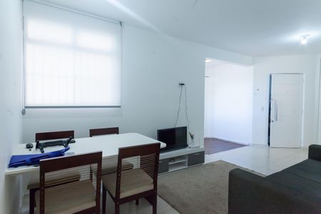 Sala de apartamento para alugar com 3 quartos, 78m² em Buritis, Belo Horizonte