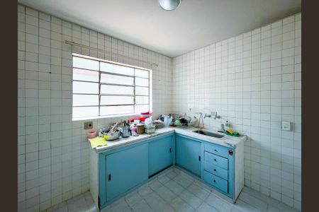 Casa à venda com 300m², 3 quartos e 2 vagas Casa à venda com 300m², 3 quartos e 2 vagasCozinha