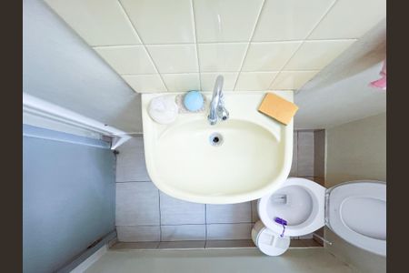 Casa à venda com 300m², 3 quartos e 2 vagas Casa à venda com 300m², 3 quartos e 2 vagasLavabo