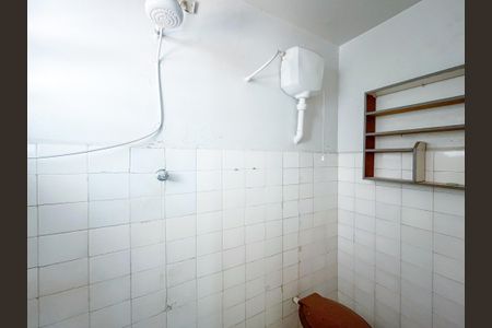 Casa à venda com 300m², 3 quartos e 2 vagas Casa à venda com 300m², 3 quartos e 2 vagasBanheiro de serviço