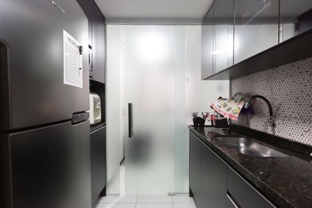 Apartamento à venda com 49m², 2 quartos e 1 vaga Apartamento à venda com 49m², 2 quartos e 1 vagaCozinha