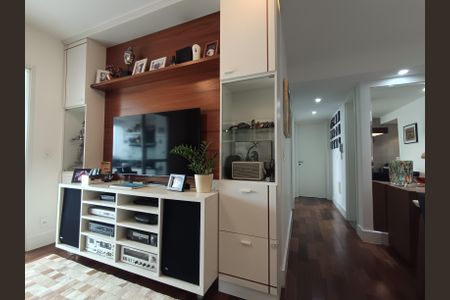 Apartamento à venda com 97m², 3 quartos e 2 vagas Apartamento à venda com 97m², 3 quartos e 2 vagasSala/Sala jantar