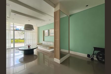 Apartamento à venda com 97m², 3 quartos e 2 vagas Apartamento à venda com 97m², 3 quartos e 2 vagasÁrea comum - Hall