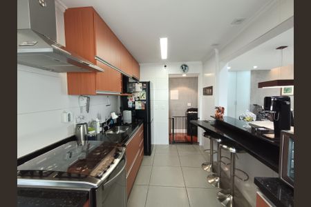 Apartamento à venda com 97m², 3 quartos e 2 vagas Apartamento à venda com 97m², 3 quartos e 2 vagasCozinha