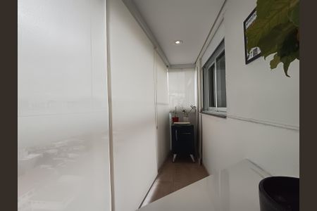 Apartamento à venda com 97m², 3 quartos e 2 vagas Apartamento à venda com 97m², 3 quartos e 2 vagasVaranda gourmet