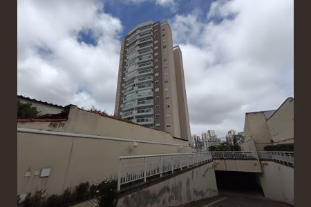 Apartamento à venda com 97m², 3 quartos e 2 vagas Apartamento à venda com 97m², 3 quartos e 2 vagasFachada