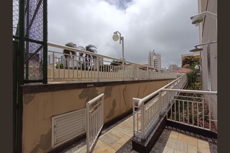 Apartamento à venda com 97m², 3 quartos e 2 vagas Apartamento à venda com 97m², 3 quartos e 2 vagasÁrea comum - Piscina