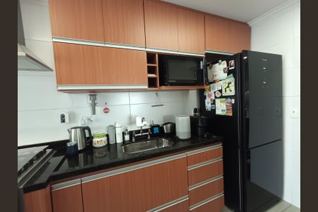 Apartamento à venda com 97m², 3 quartos e 2 vagas Apartamento à venda com 97m², 3 quartos e 2 vagasCozinha