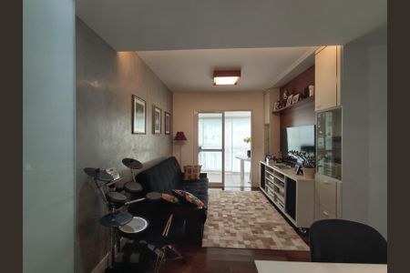 Apartamento à venda com 97m², 3 quartos e 2 vagas Apartamento à venda com 97m², 3 quartos e 2 vagasSala/Sala jantar