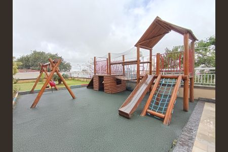 Apartamento à venda com 97m², 3 quartos e 2 vagas Apartamento à venda com 97m², 3 quartos e 2 vagasÁrea comum - Playground