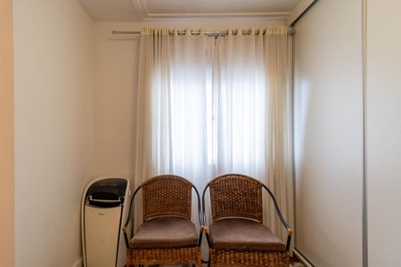 Apartamento à venda com 134m², 2 quartos e 2 vagas Apartamento à venda com 134m², 2 quartos e 2 vagasCloset da suíte 1