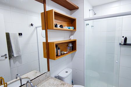 banheiro suite de kitnet/studio para alugar com 1 quarto, 30m² em Barra Olímpica, Rio de Janeiro
