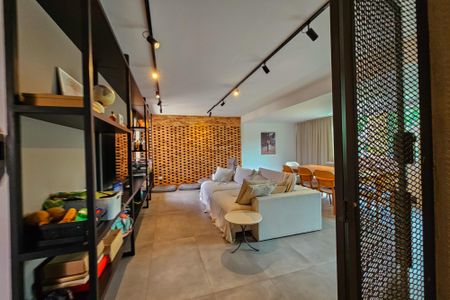 Apartamento à venda com 106m², 2 quartos e 2 vagasEntrada