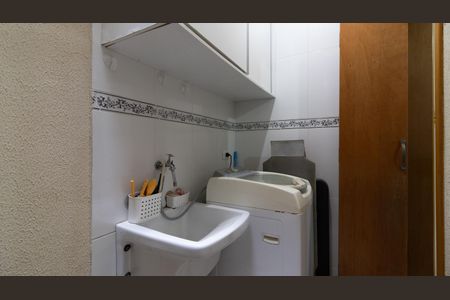 Casa de condomínio à venda com 67m², 2 quartos e 2 vagas