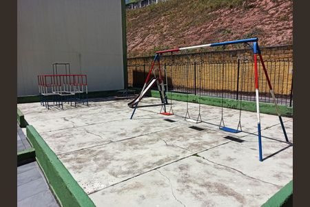 Apartamento à venda com 48m², 2 quartos e 1 vaga Apartamento à venda com 48m², 2 quartos e 1 vagaPlayground