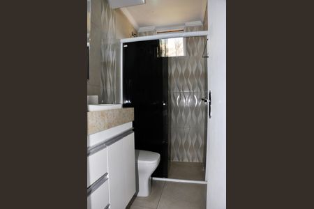 Apartamento à venda com 48m², 2 quartos e 1 vaga Apartamento à venda com 48m², 2 quartos e 1 vagaDetalhe - Banheiro Social