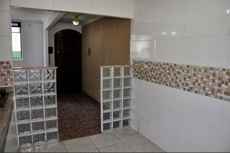 Apartamento à venda com 48m², 2 quartos e 1 vaga Apartamento à venda com 48m², 2 quartos e 1 vagaDetalhe - Cozinha Americana