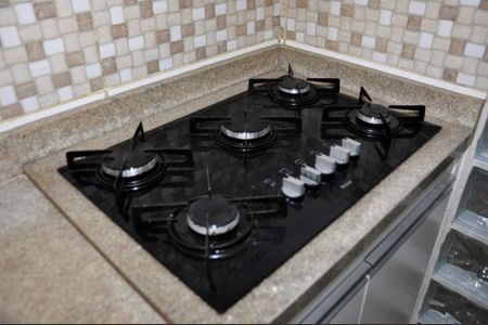 Apartamento à venda com 48m², 2 quartos e 1 vaga Apartamento à venda com 48m², 2 quartos e 1 vagaDetalhe - Cozinha Americana