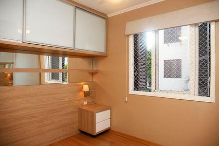Quarto de apartamento para alugar com 1 quarto, 49m² em Partenon, Porto Alegre