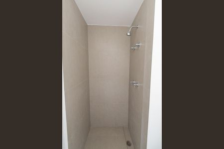 Banheiro de kitnet/studio à venda com 1 quarto, 24m² em Vila Mariana, São Paulo
