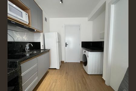 Apartamento para alugar com 24m², 1 quarto e sem vaga Apartamento para alugar com 24m², 1 quarto e sem vagaCozinha e Área de Serviço