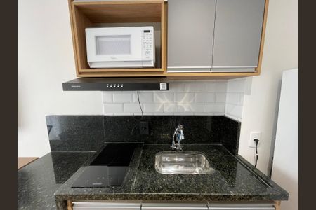 Apartamento para alugar com 24m², 1 quarto e sem vaga Apartamento para alugar com 24m², 1 quarto e sem vagaCozinha e Área de Serviço