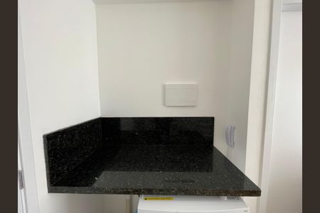 Apartamento para alugar com 24m², 1 quarto e sem vaga Apartamento para alugar com 24m², 1 quarto e sem vagaCozinha e Área de Serviço