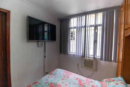 Apartamento à venda com 76m², 2 quartos e 1 vaga Apartamento à venda com 76m², 2 quartos e 1 vagaSuíte