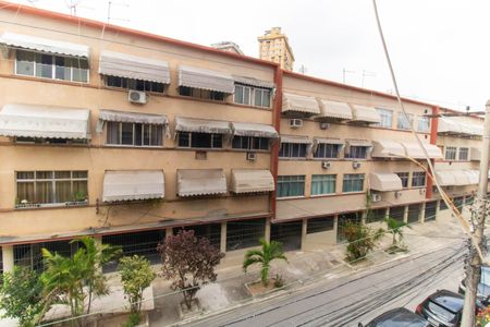 Apartamento à venda com 76m², 2 quartos e 1 vaga Apartamento à venda com 76m², 2 quartos e 1 vagaVistado Quarto