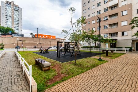 Apartamento à venda com 48m², 2 quartos e 1 vaga Apartamento à venda com 48m², 2 quartos e 1 vagaÁrea comum - Playground